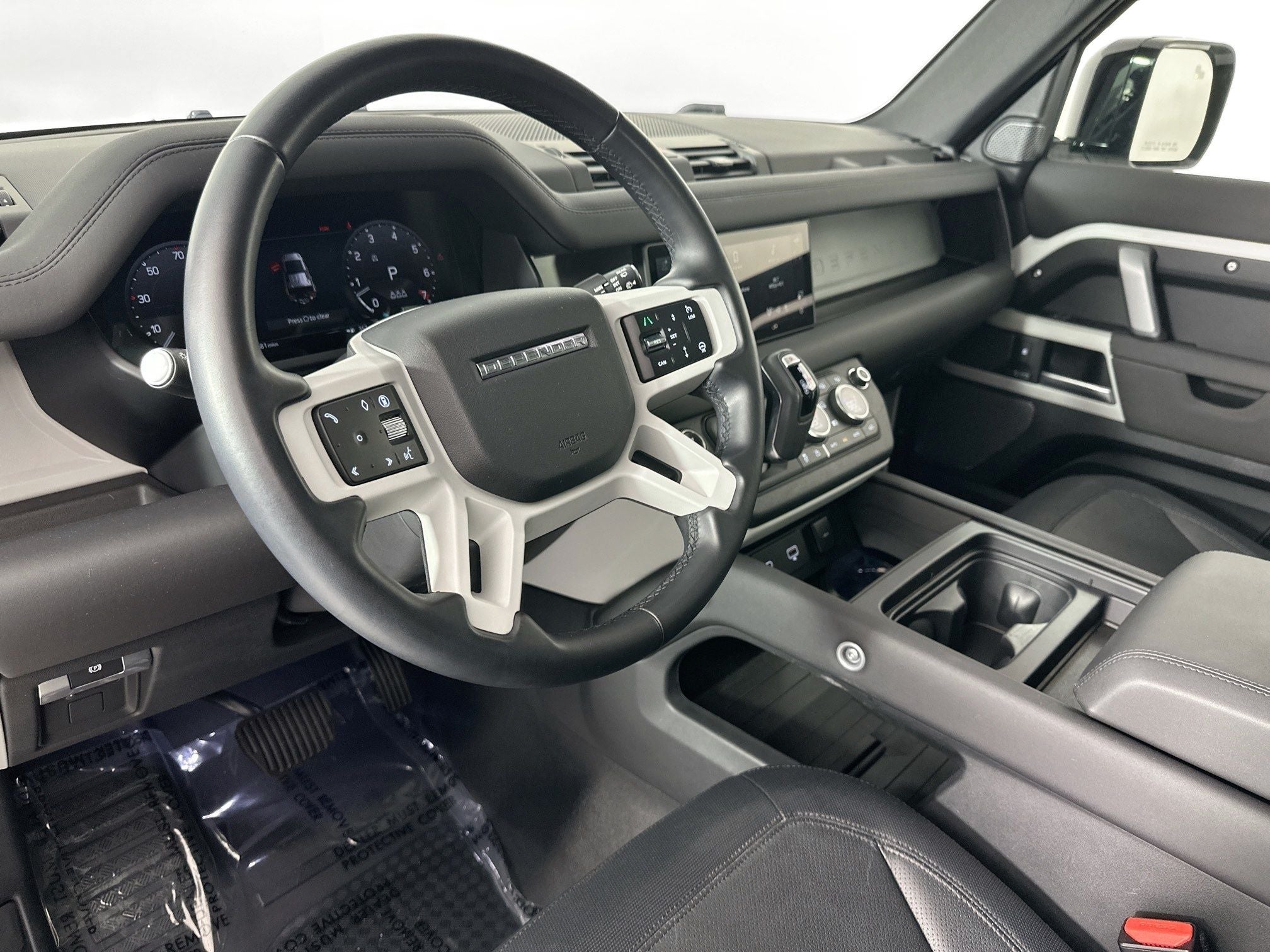 2024 Land Rover Defender 110 X-Dynamic SE