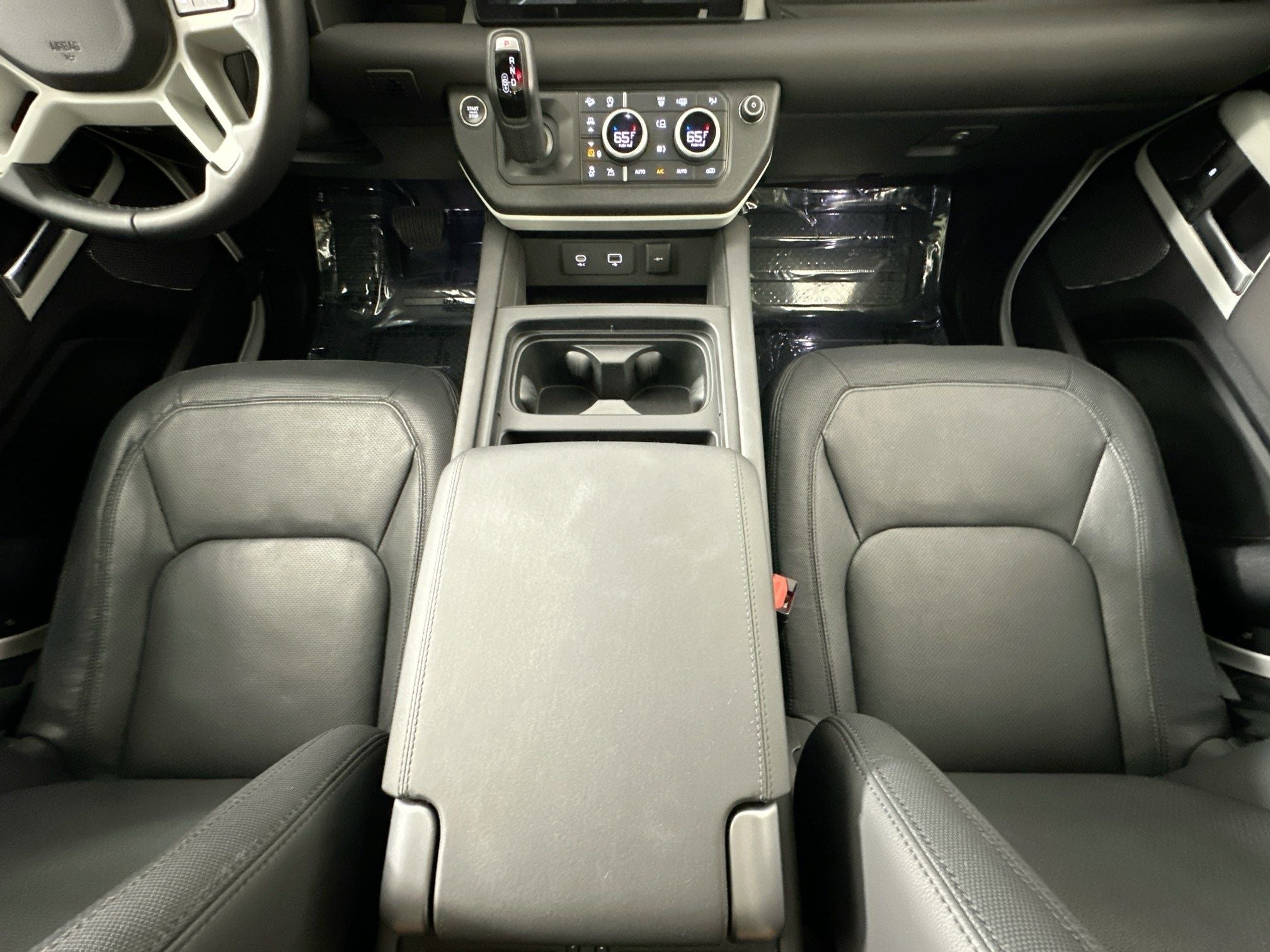 2024 Land Rover Defender 110 X-Dynamic SE