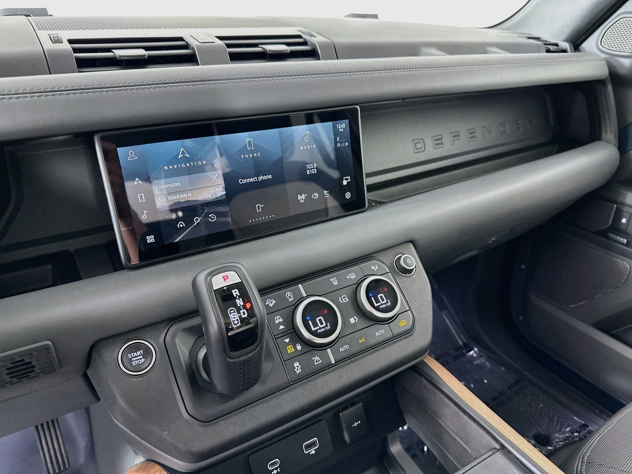 2024 Land Rover Defender 110 X-Dynamic SE