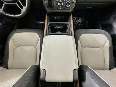 2024 Land Rover Defender 110 X-Dynamic SE