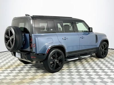 2024 Land Rover Defender 110 X-Dynamic SE