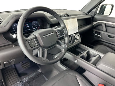 2026 Land Rover Defender 110 X-Dynamic SE