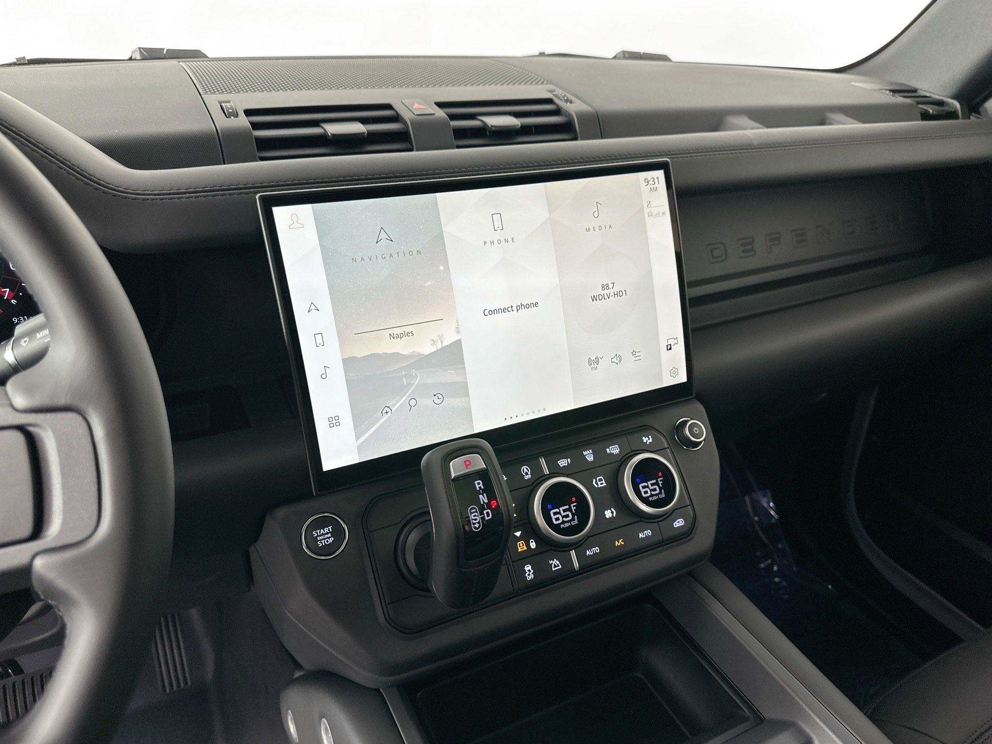 2026 Land Rover Defender 110 X-Dynamic SE