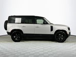 2026 Land Rover Defender 110 X-Dynamic SE