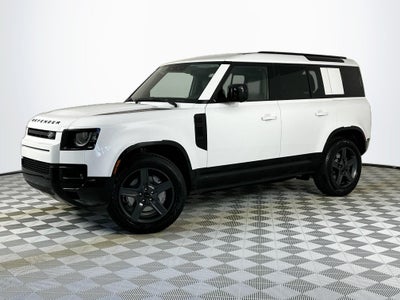 2026 Land Rover Defender 110 X-Dynamic SE