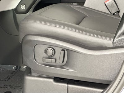 2026 Land Rover Defender 110 X-Dynamic SE