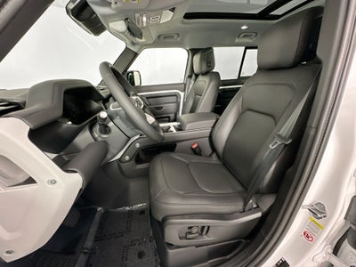 2026 Land Rover Defender 110 X-Dynamic SE