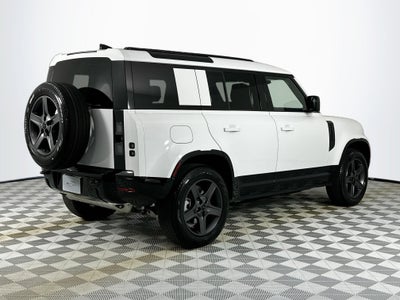2026 Land Rover Defender 110 X-Dynamic SE