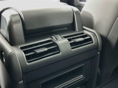 2026 Land Rover Defender 110 X-Dynamic SE