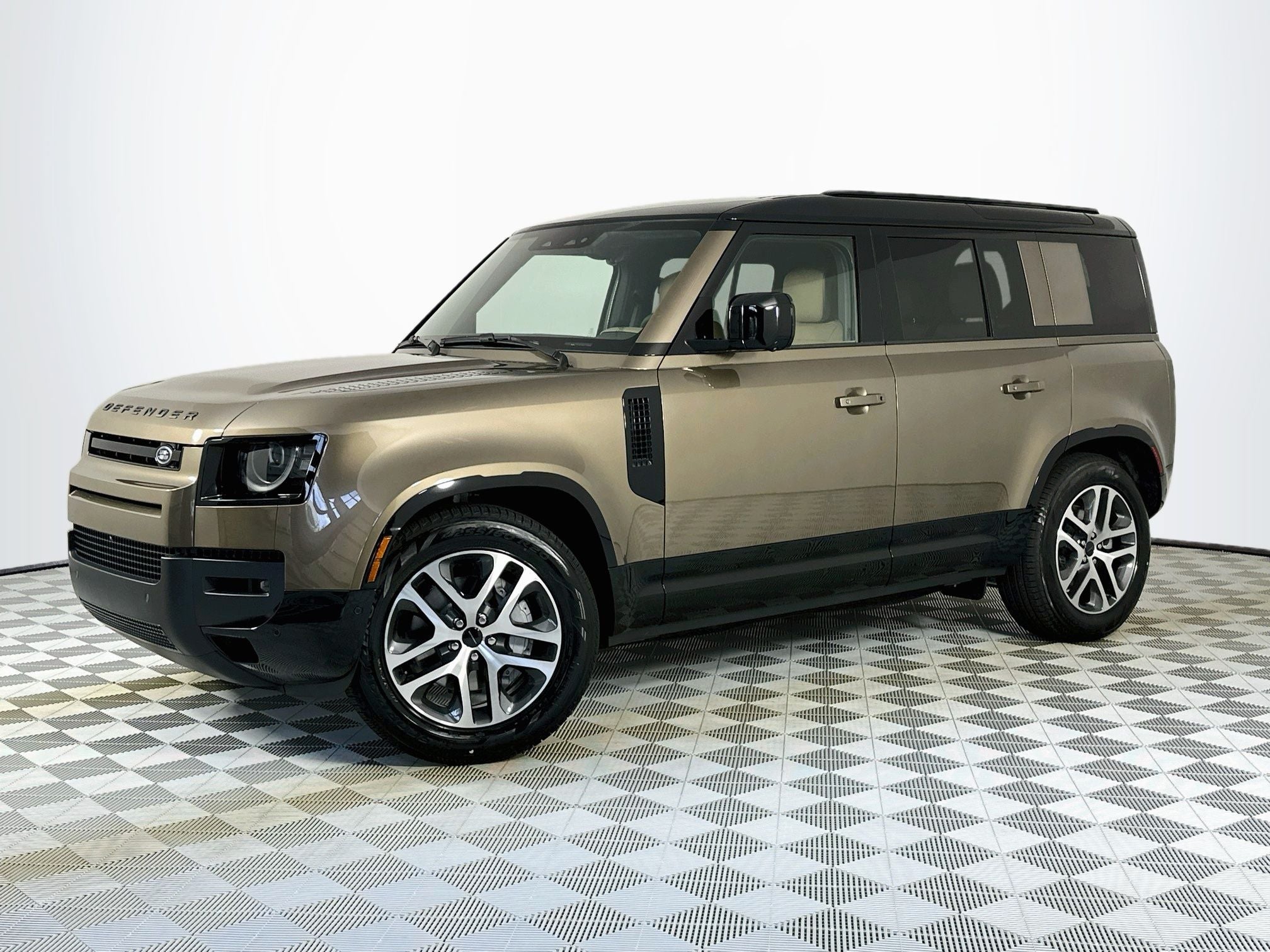 2026 Land Rover Defender 110 X-Dynamic SE