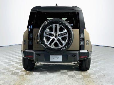 2026 Land Rover Defender 110 X-Dynamic SE