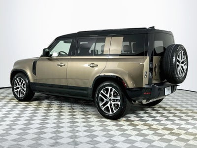 2026 Land Rover Defender 110 X-Dynamic SE