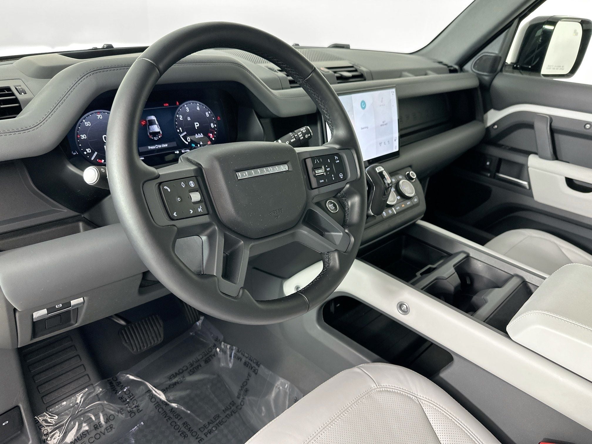 2025 Land Rover Defender 110 X-Dynamic SE