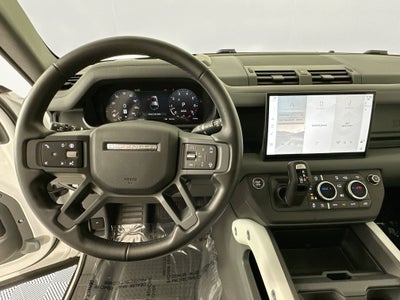 2025 Land Rover Defender 110 X-Dynamic SE