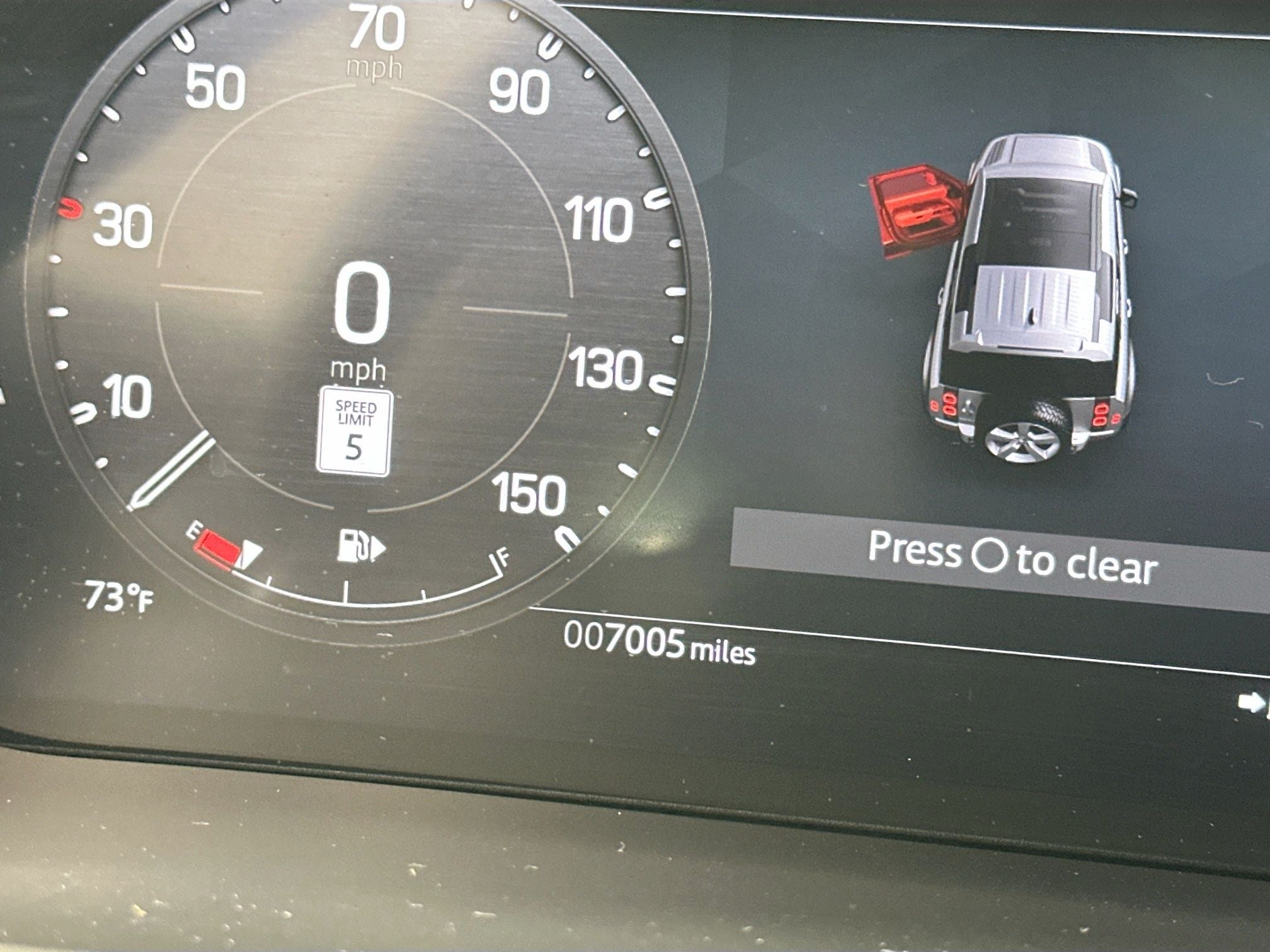 2025 Land Rover Defender 110 X-Dynamic SE