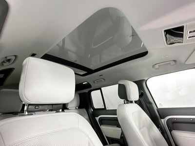 2025 Land Rover Defender 110 X-Dynamic SE