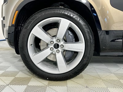 2026 Land Rover Defender 110 X-Dynamic SE