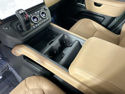 2026 Land Rover Defender 110 X-Dynamic SE
