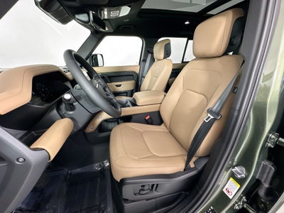 2026 Land Rover Defender 110 X-Dynamic SE
