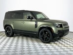 2026 Land Rover Defender 110 X-Dynamic SE