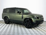2026 Land Rover Defender 130 X-Dynamic SE