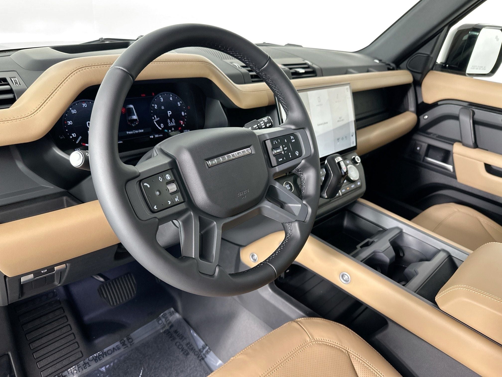 2026 Land Rover Defender 130 X-Dynamic SE
