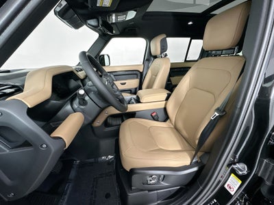 2026 Land Rover Defender 130 X-Dynamic SE