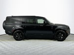 2026 Land Rover Defender 130 X-Dynamic SE