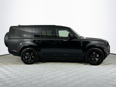 2026 Land Rover Defender 130 X-Dynamic SE