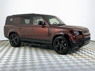 2026 Land Rover Defender 130 X-Dynamic SE