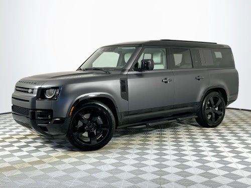2026 Land Rover Defender 130 X-Dynamic SE