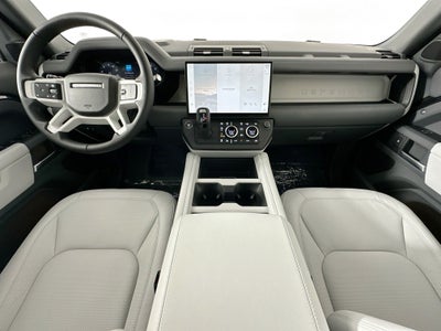 2026 Land Rover Defender 130 X-Dynamic SE