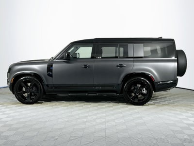 2026 Land Rover Defender 130 X-Dynamic SE