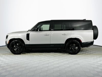 2026 Land Rover Defender 130 X-Dynamic SE