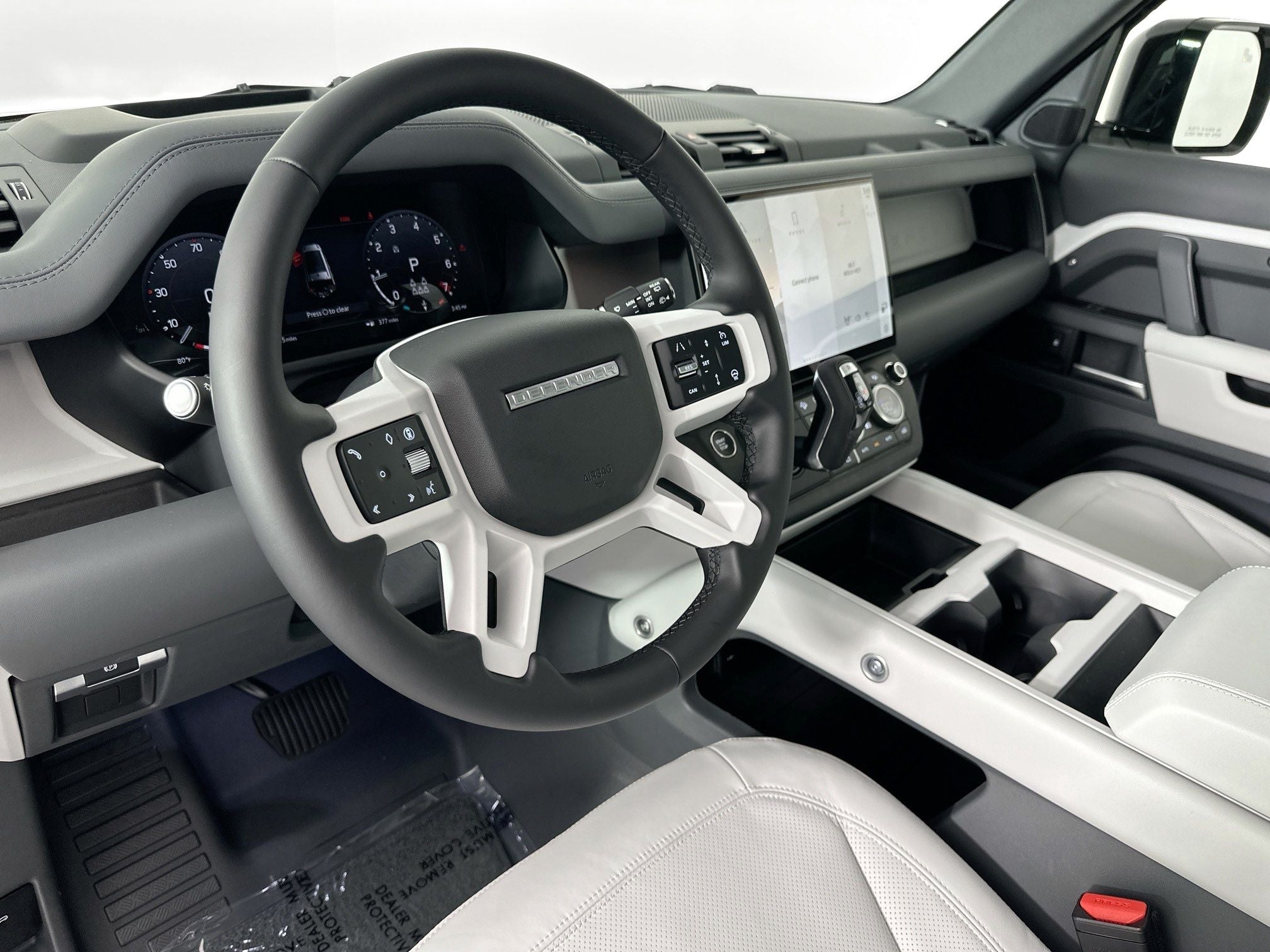 2026 Land Rover Defender 130 X-Dynamic SE