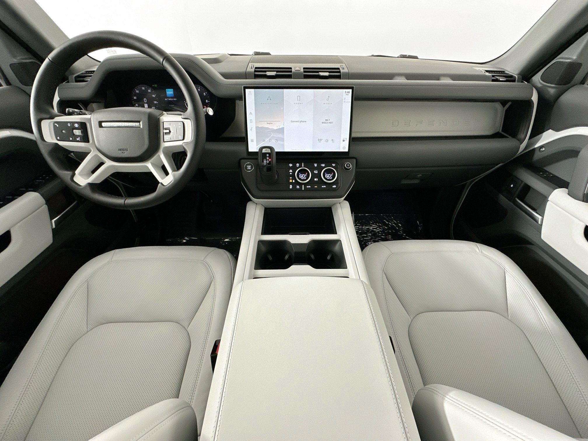 2026 Land Rover Defender 130 X-Dynamic SE