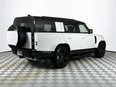 2026 Land Rover Defender 130 X-Dynamic SE