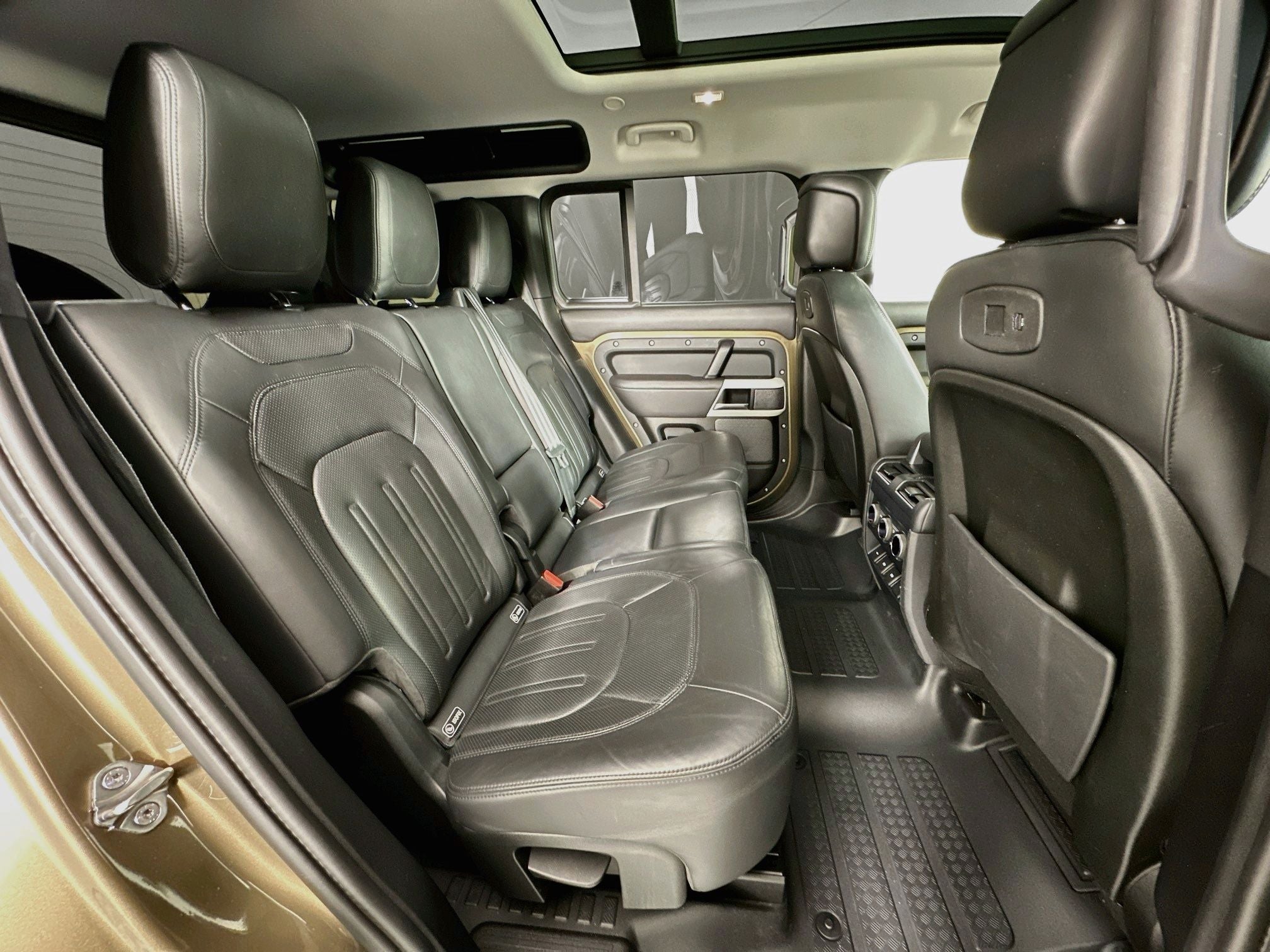 2020 Land Rover Defender 110 HSE