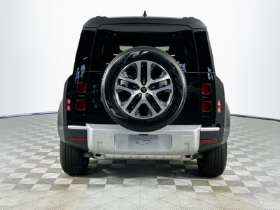 2025 Land Rover Defender 110 S