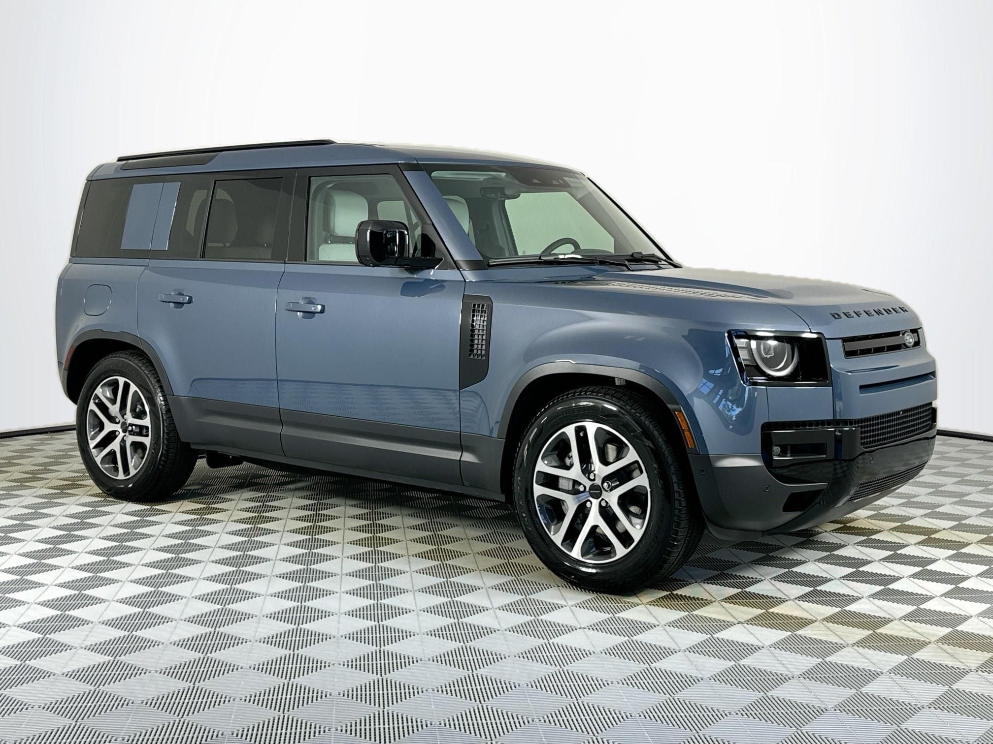 2026 Land Rover Defender 110 S