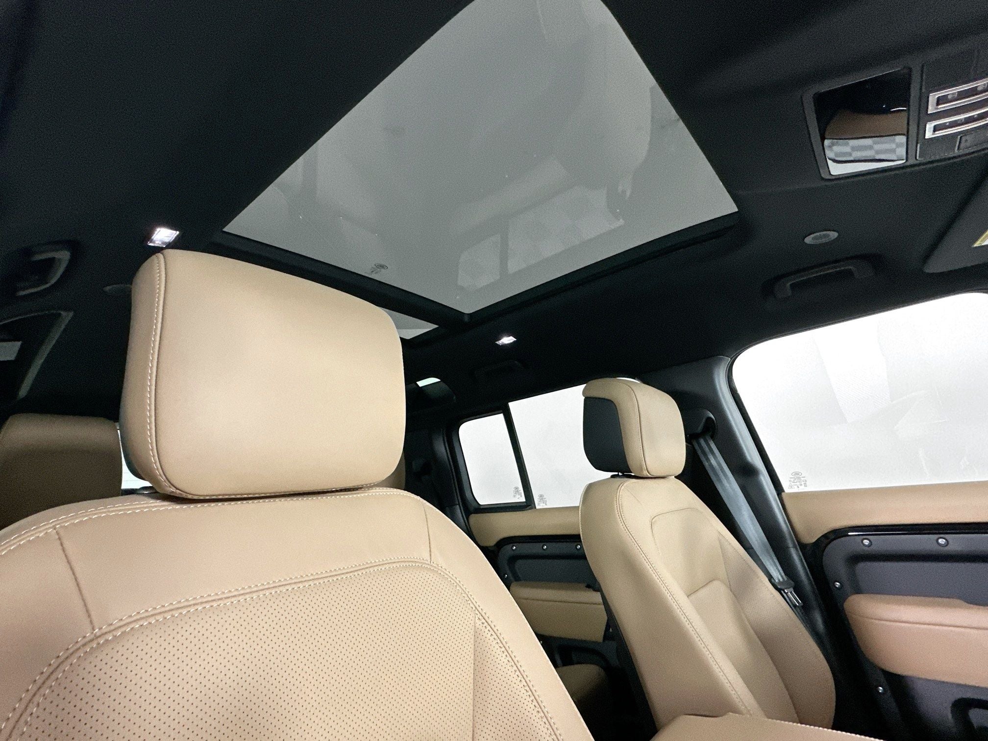 2026 Land Rover Defender 110 S