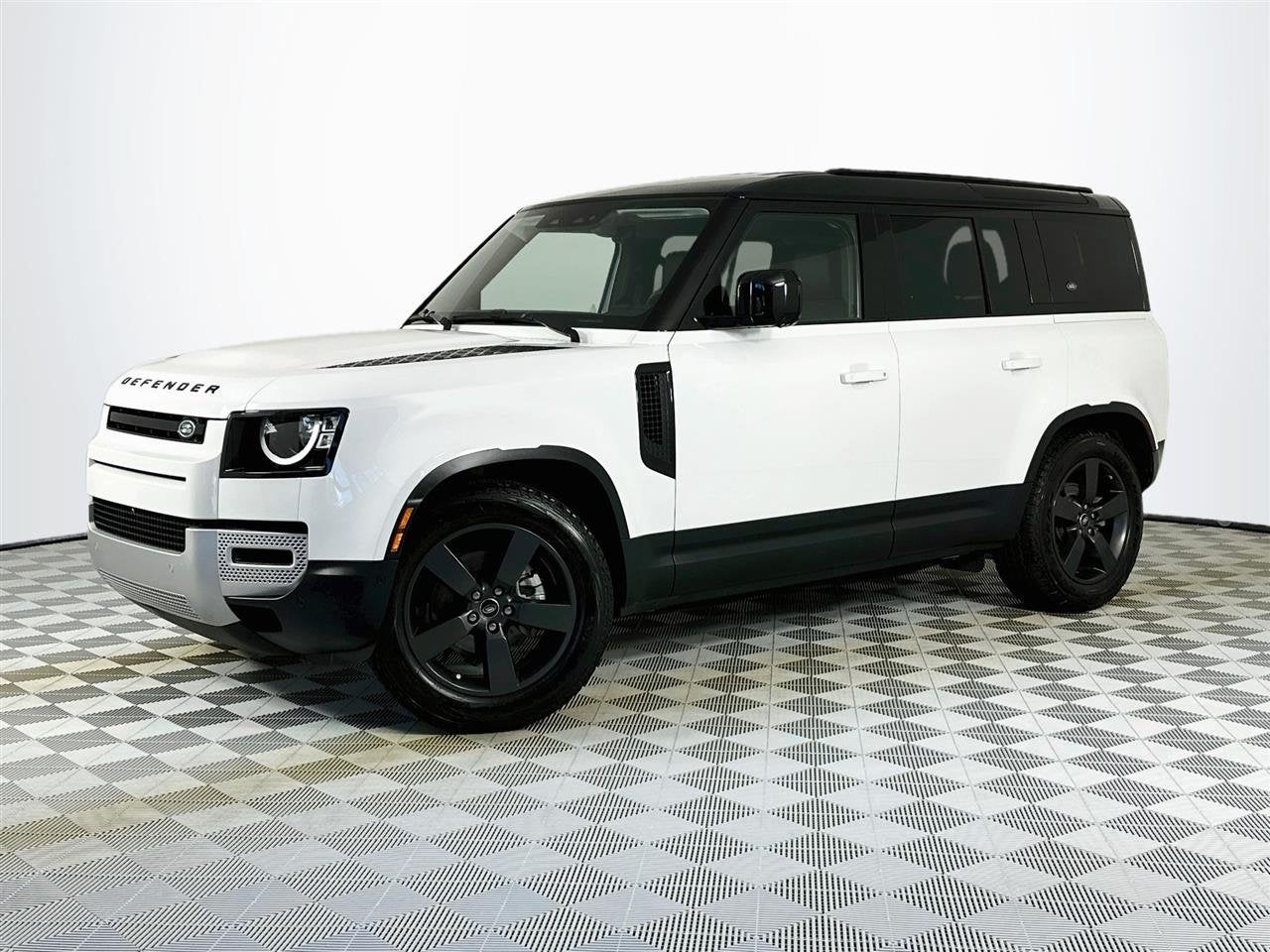 2023 Land Rover Defender 110 S