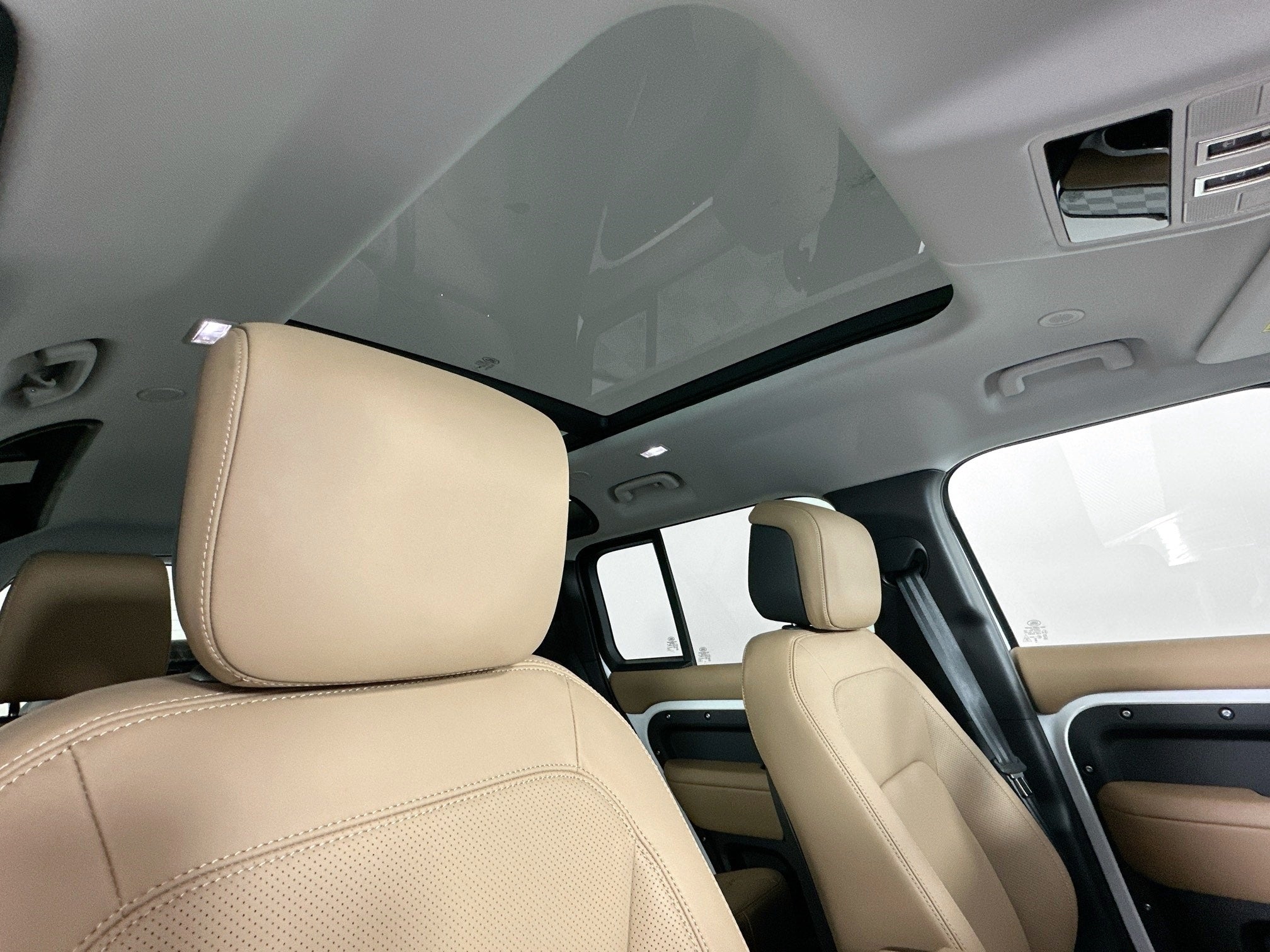 2026 Land Rover Defender 110 S