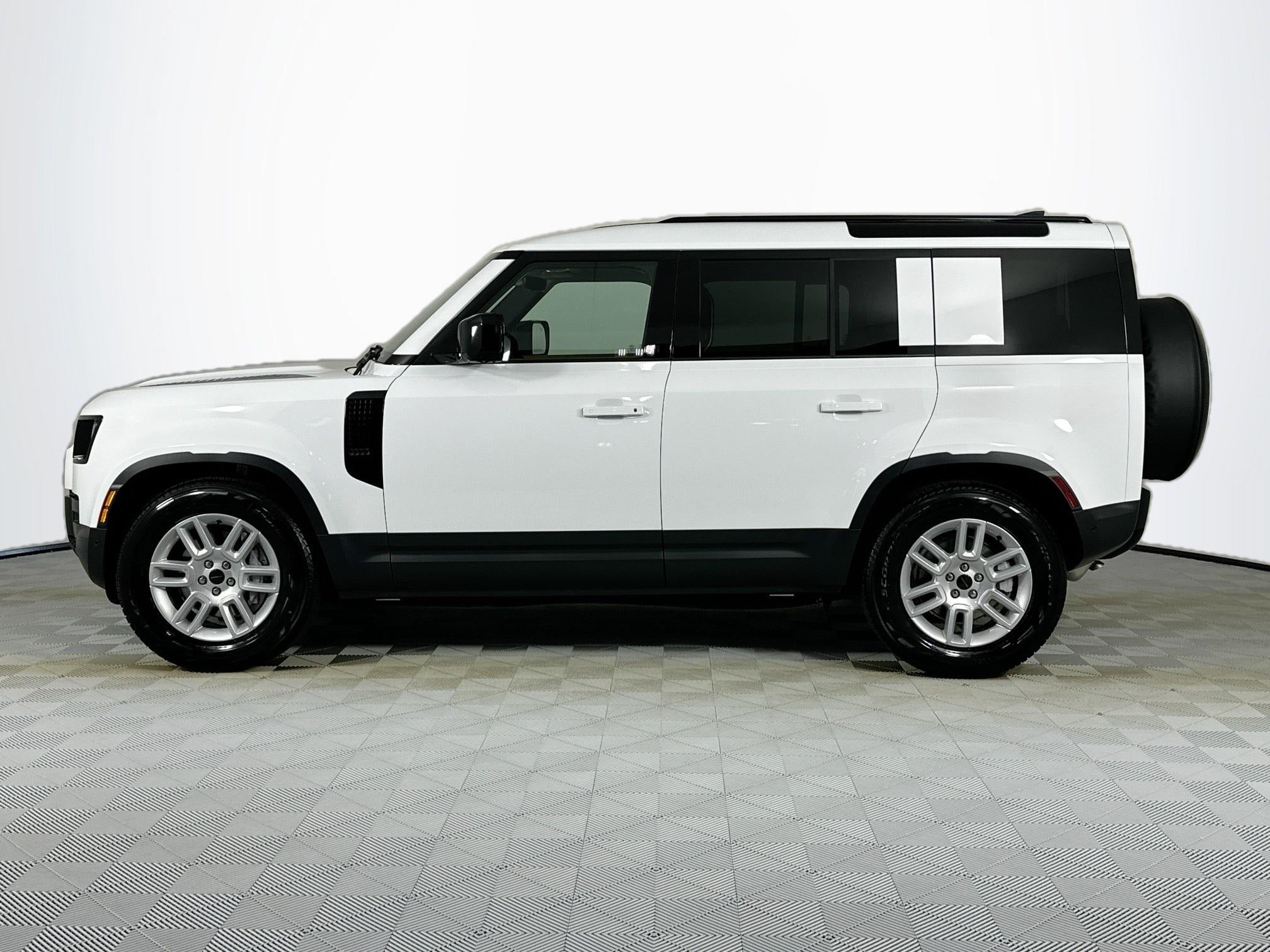 2026 Land Rover Defender 110 S