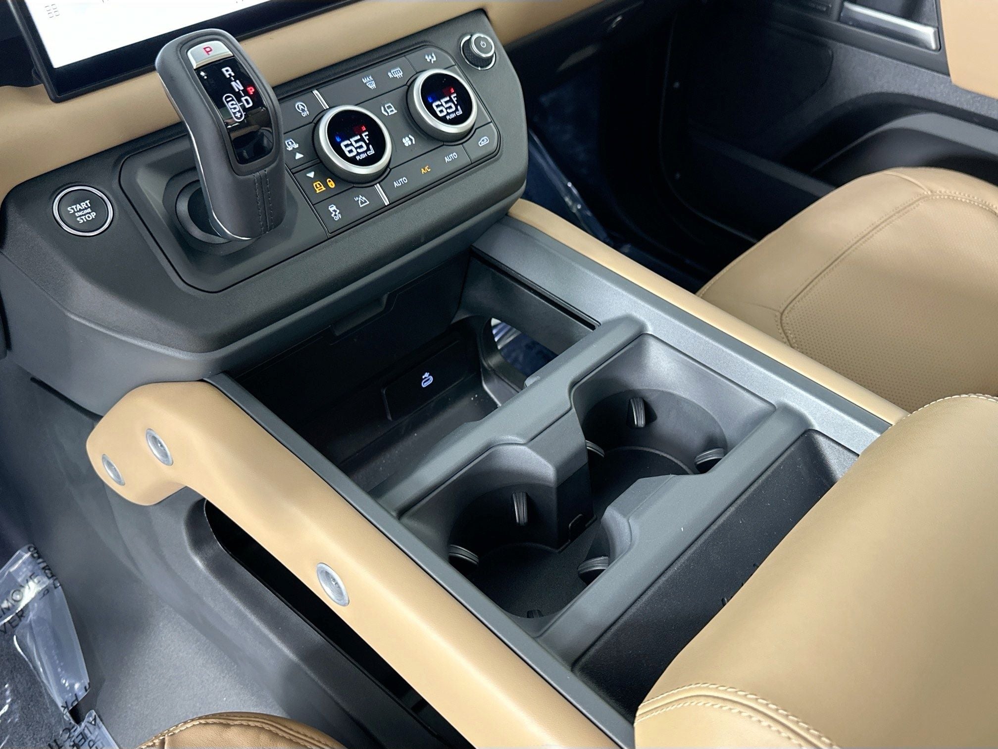 2025 Land Rover Defender 110 S