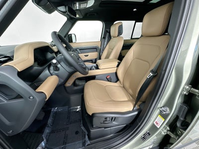 2025 Land Rover Defender 110 S