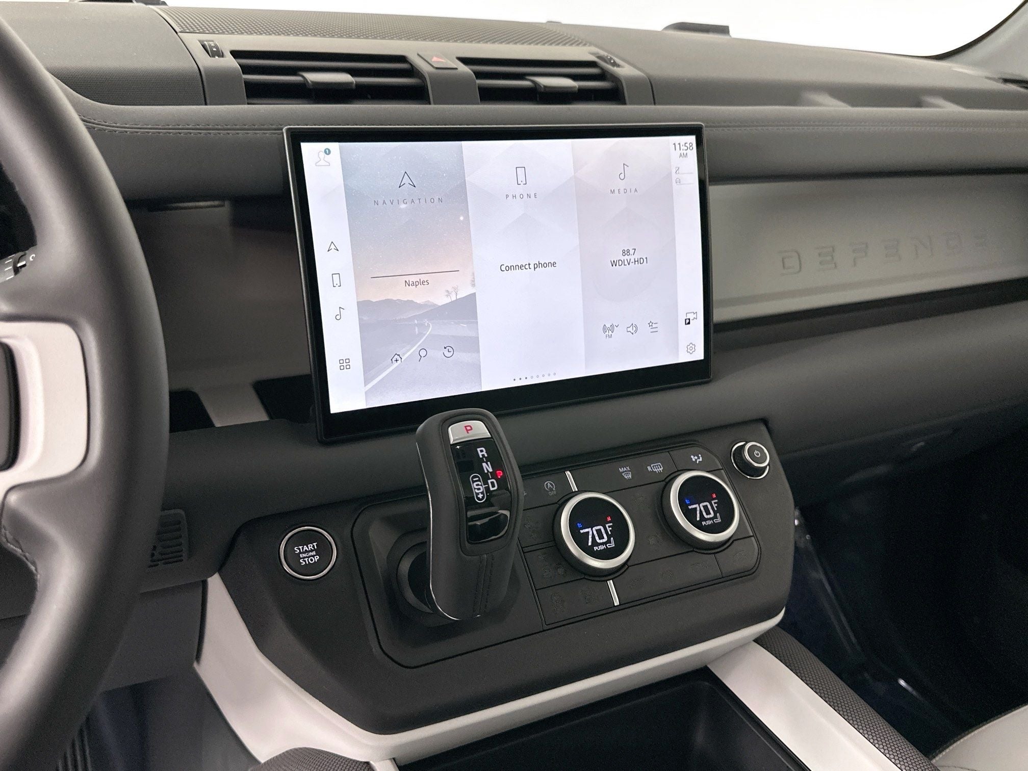 2025 Land Rover Defender 110 S