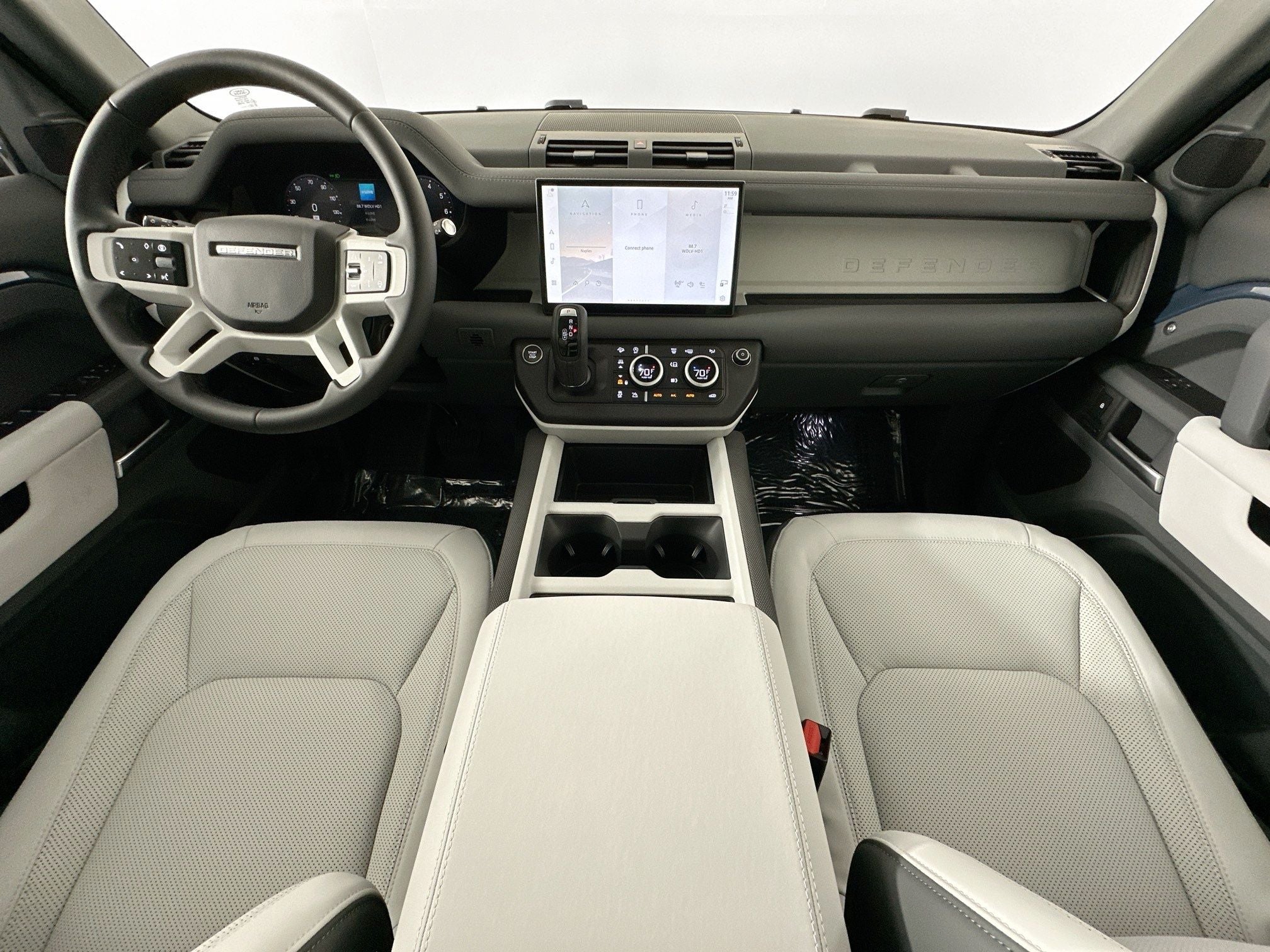 2025 Land Rover Defender 110 S