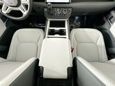 2025 Land Rover Defender 110 S