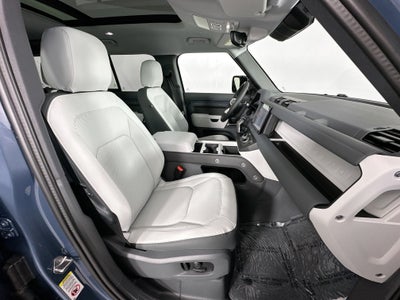2025 Land Rover Defender 110 S